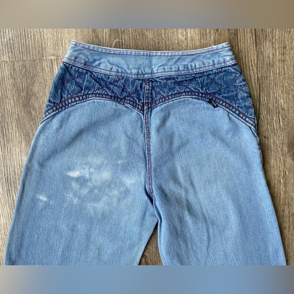 Super Cute Vintage 70s Distressed XXS 22” “What’s In a Name?” Bell Bottom Jeans - Picture 3 of 16